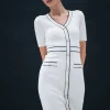 Abito in maglia con bottoni