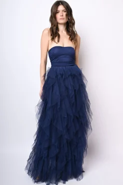 Abito lungo a bustier in tulle con volants