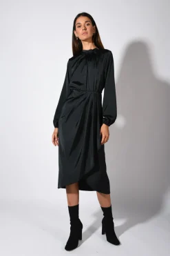 Abito midi in raso