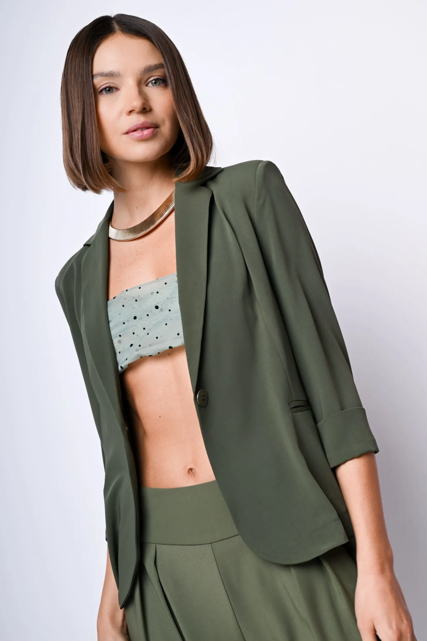 Blazer con maniche crop