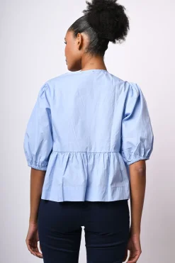 Blusa con laccetti