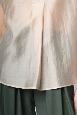 Blusa in mussola con scollo a V