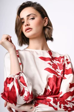 Blusa in raso con stampa floreale
