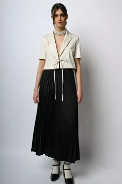 Bolero in raso con laccetti