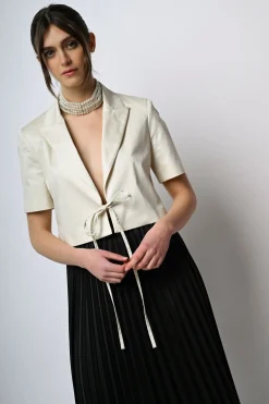 Bolero in raso con laccetti