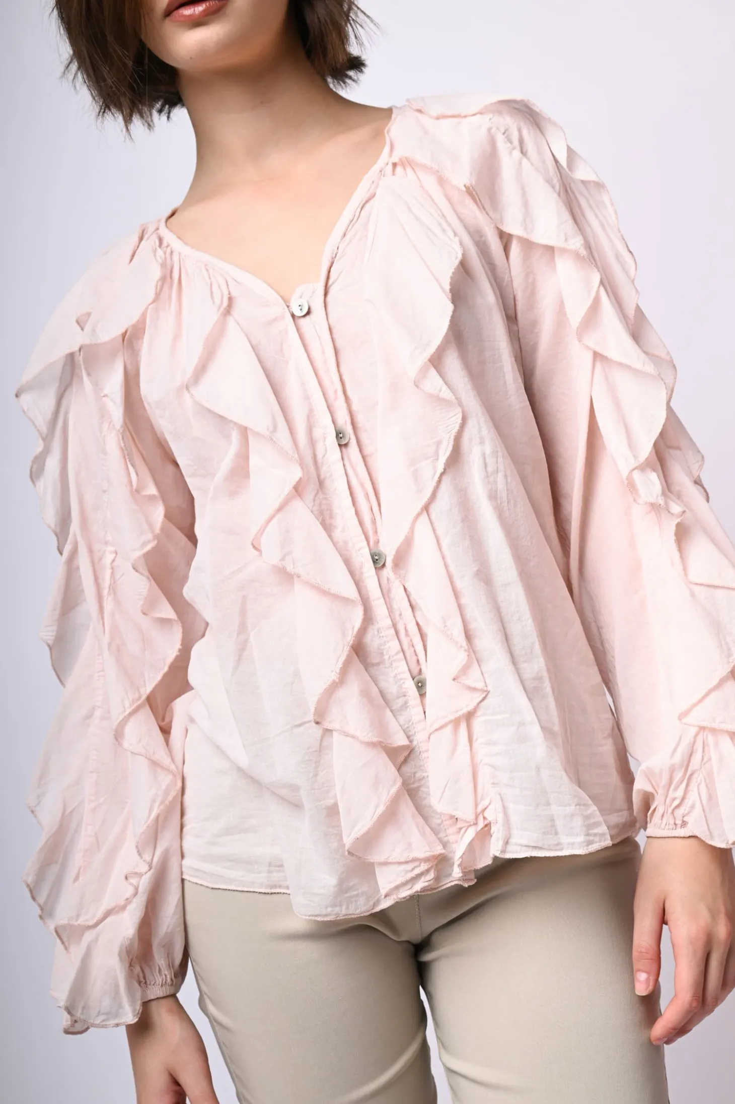 Camicia in mussola di cotone con volants