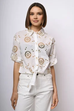 Camicia in pizzo Sangallo con nodo