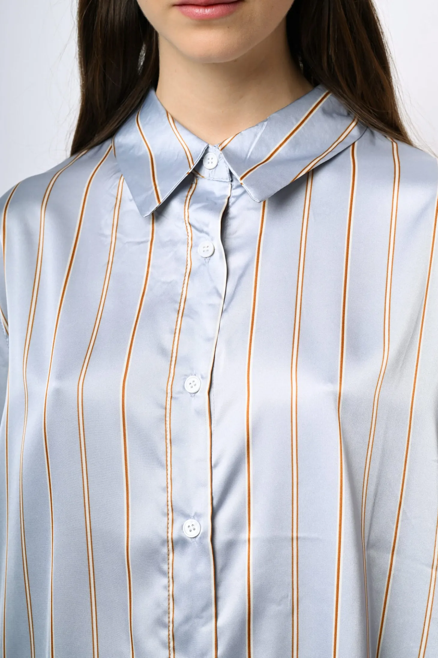 Camicia in raso a righe