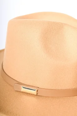 Cappello fedora con cinturino in similpelle