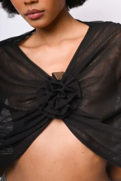 Coprispalle in tulle con rosa 3D