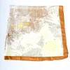 Foulard a stampa esotica
