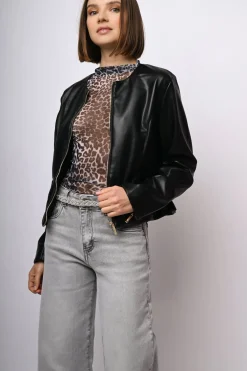 Giacca in similpelle con zip
