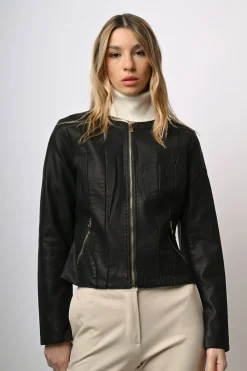 Giacca in similpelle con zip