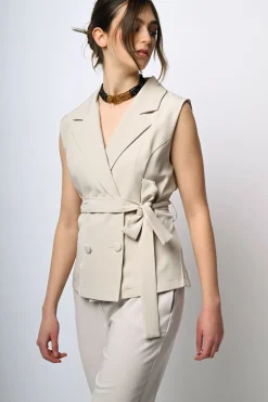 Gilet doppiopetto con cintura