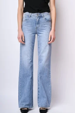 Jeans a gamba dritta con strass