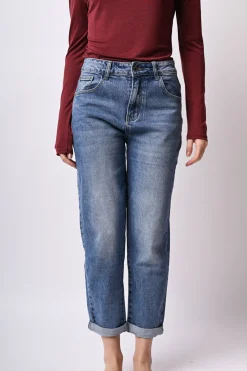 Jeans baggy con risvolto
