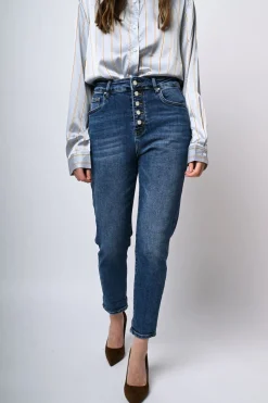 Jeans slim-fit con bottoni