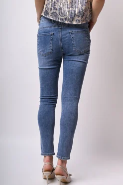 Jeans slim-fit con strass