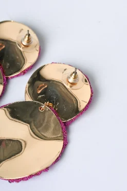 Orecchini a cerchi piatti con strass