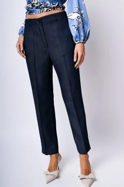 Pantaloni in tencel a gamba dritta