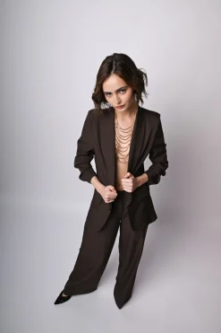 Pantaloni palazzo con tasche sul retro
