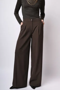 Pantaloni palazzo con tasche sul retro