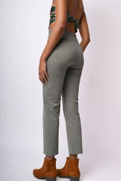 Pantaloni slim-fit gessati