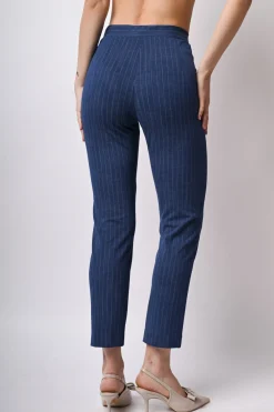 Pantaloni slim-fit gessati