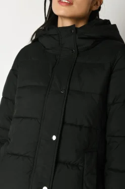 Piumino in nylon trapuntato con cappuccio