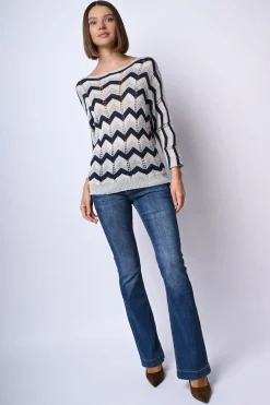 Pull in maglia crochet a righe zig-zag
