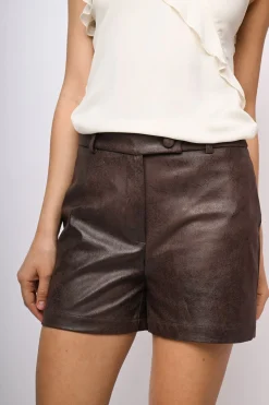 Shorts in similpelle