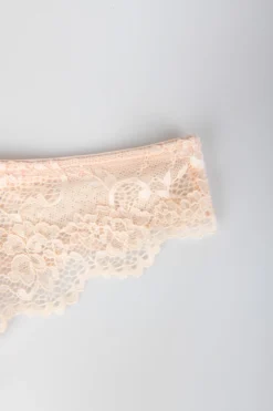 Tanga in pizzo