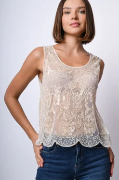 Top con ricami e paillettes