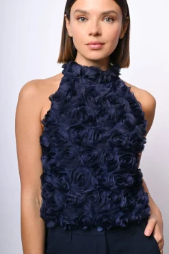 Top con rose 3D