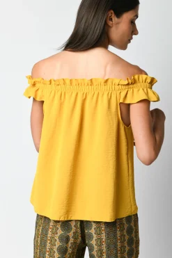 Top con spalle scoperte