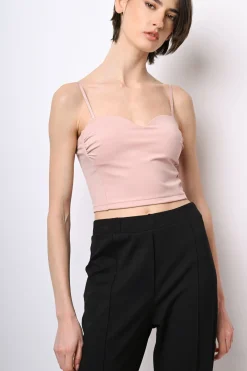 Top crop con scollo a cuore