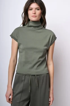 Top in cotone con collo alto