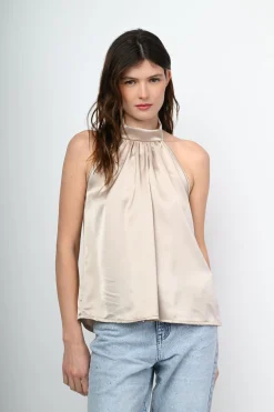 Top in raso e pizzo