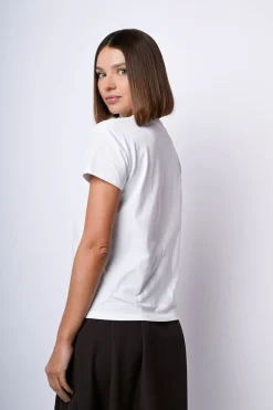 T-shirt in cotone con spilla a cuore